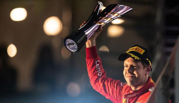 Vettel encerra jejum de vitórias e vence em Singapura