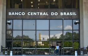 Copom reduz juros básicos para 5% ao ano, o menor nível da história