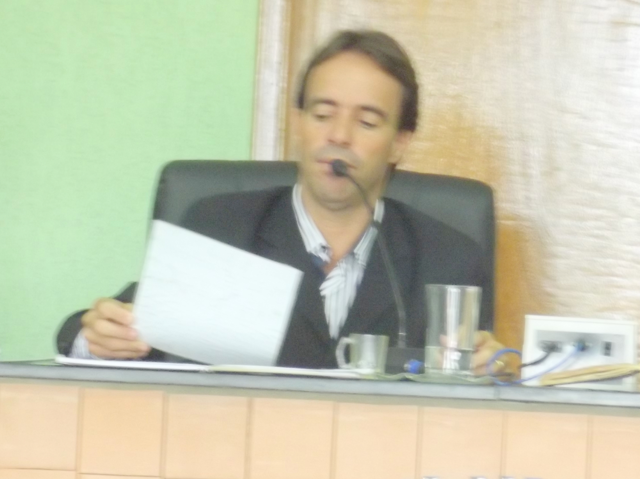 Presidente Flávio Brito promete transparência