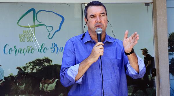 Governo antecipa salário de servidores e adota medidas de segurança para evitar Covid-19