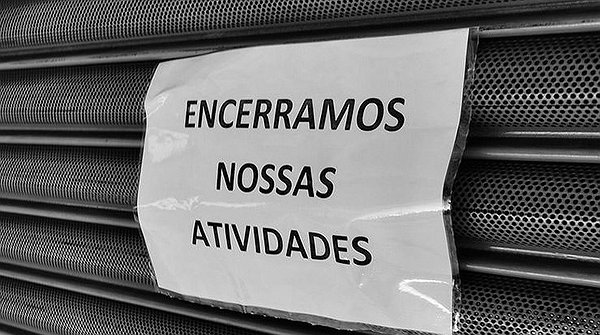 Pedidos de falência no Brasil sobem 30% no mês de maio
