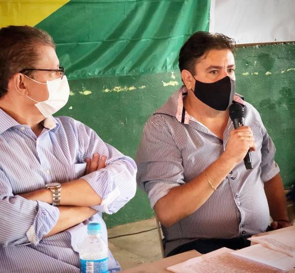 PTB adere à campanha de Zé de Oliveira e Réus Fornari