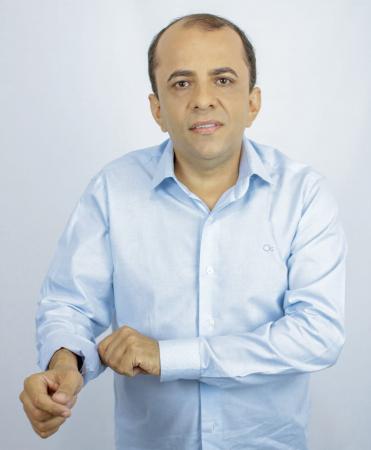 Em convenção Democratas fecha com Zé de Oliveira