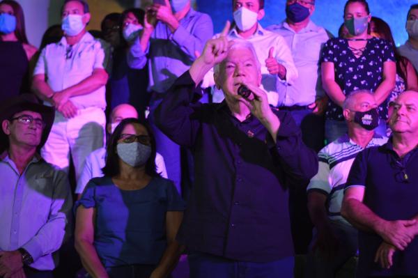 Emoção marca lançamento da campanha de José de Oliveira Santos