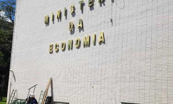 Brasil tem saldo de mais de 231 mil empresas abertas em outubro
