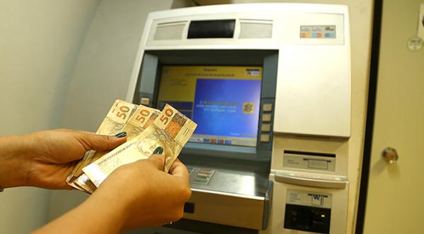 Governo do Estado deposita salário na quarta-feirai