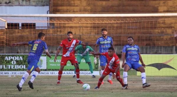Costa Rica bate Aquidauanense e mantém série de jogos sem perder
