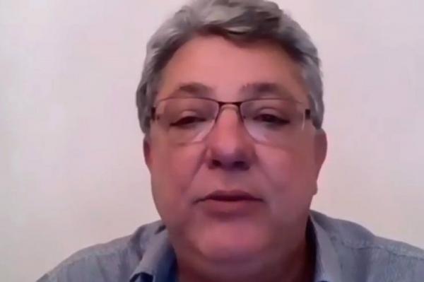Evander defende inclusão de mulheres lactantes em prioridade da vacina contra Covid-19