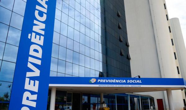 Revisão de 170 mil benefícios do INSS começa em agosto