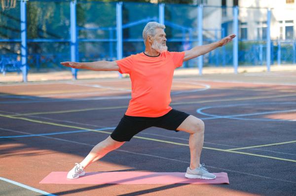 Cerca de 30% das pessoas com mais de 60 anos sofrem com a perda da massa muscular