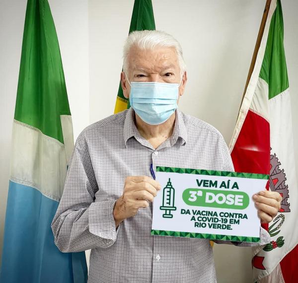 Rio Verde está pronta para aplicar a terceira dose da vacina em idosos