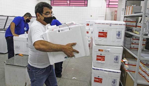 Mato Grosso do Sul recebeu mais 106.800 doses de vacina contra a Covid-19 neste sábado