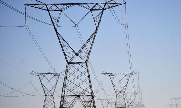 Governo anuncia leilão para compra simplificada de energia em outubro