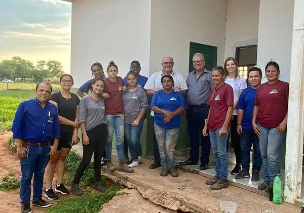 Vice-prefeito visita usina de reciclagem Cataverde
