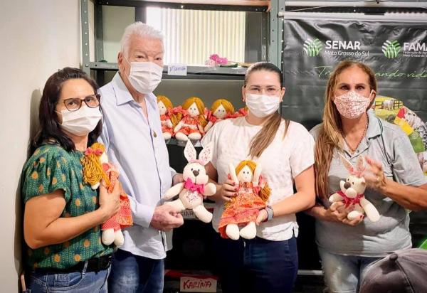 Prefeito Zé de Oliveira prestigiou encerramento de curso no Sindicato Rural 