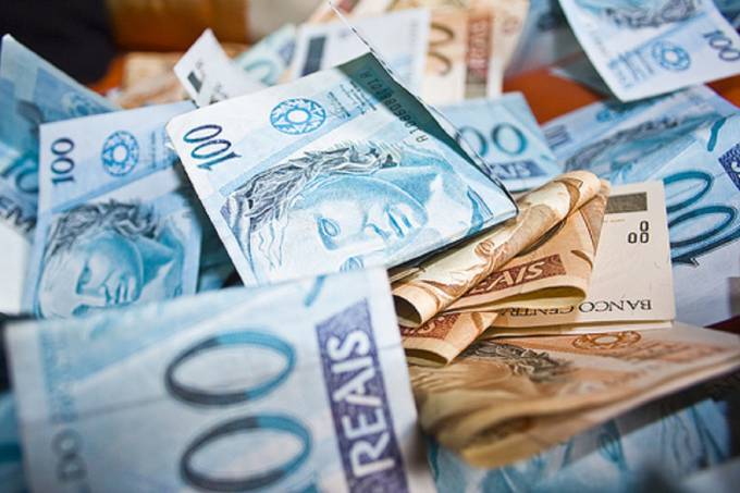 Governo tem o pior déficit para novembro em 20 anos 
