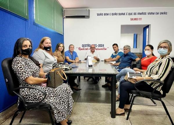 Prefeito Réus Fornari debateu com o SINTED rateio do FUNDEB