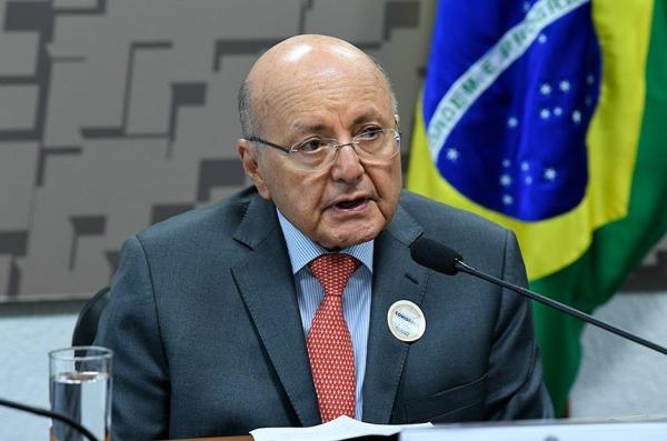 Lula faz teatro e tem o pior programa econômico entre os pré-candidatos, diz Maílson da Nóbrega