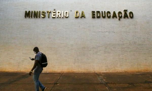 MEC apresenta novo Enem; veja as mudanças