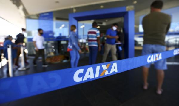 Veja quem tem direito ao empréstimo de até R$ 1 mil da Caixa