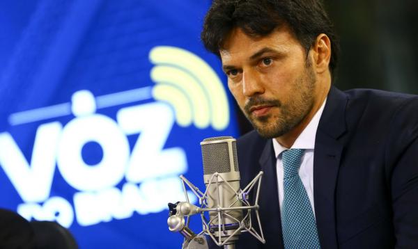 Ministro se reunirá com WhatsApp para questionar acordo com o TSE