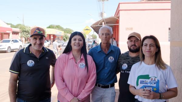 Soraya e Rose Modesto participam de caminhada do candidato a prefeito de Angélica