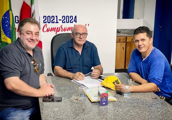 Deputado Neno Razuk visitou Rio Verde