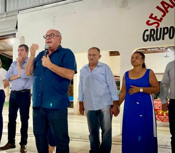 Prefeito Réus Fornari realizou grande ato político em apoio a Eduardo Riedel     