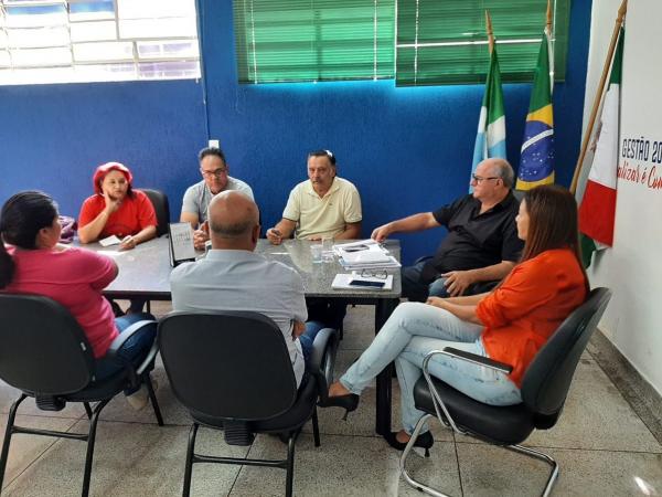 Prefeito Réus Fornari anuncia para todo dia primeiro pagamento dos servidores públicos    