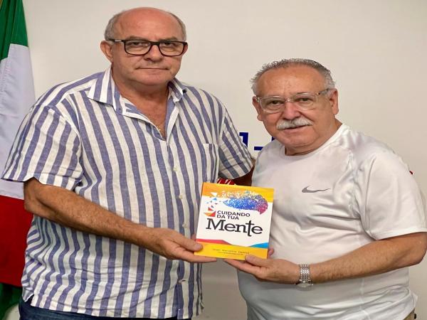 Prefeito Réus recebeu visita do pastor Israel Marcelino dos Estados Unidos    