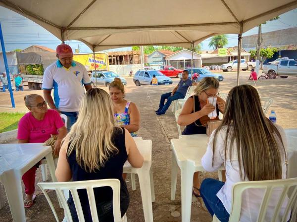 “Procon na Rua” realizou atendimentos na Praça das Américas    