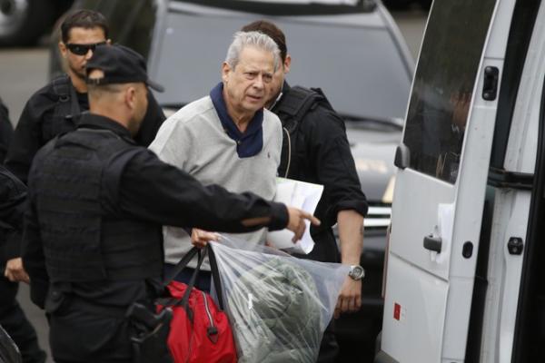 Desacertos na transição podem ‘recuperar’ Dirceu para articular governo