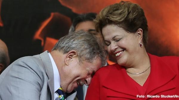 AGU silencia sobre Lula chamar impeachment de Dilma de golpe