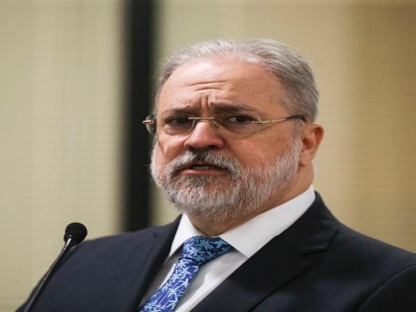 PGR rebate ONG e nega qualquer interferência de Bolsonaro