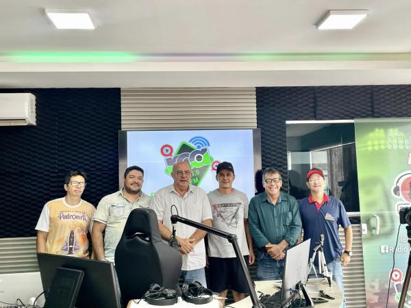 Na rádio Campo Alegre prefeito Réus falou sobre as ações de sua gestão