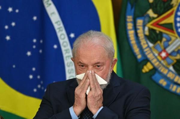 Médico diz que recuperação do presidente da República deve levar sete dias