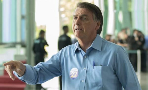 Bolsonaro: Lula não vai fazer o que quiser do futuro da nação
