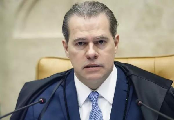 Dias Toffoli suspende julgamento da Lei das Estatais