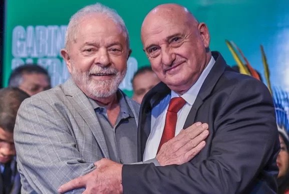 Polícia Federal ouve Gonçalves Dias nesta sexta-feira