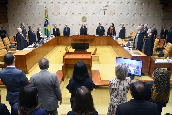 Estadão: “STF parece perdido na compreensão de seu papel”