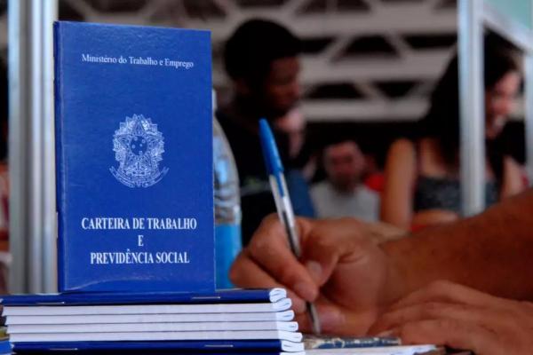 Preocupante: Perspectiva sobre empregos piora para 2023 no Brasil