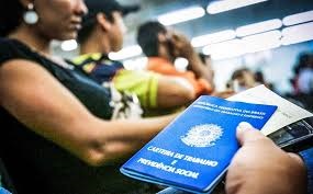 Brasil é o 4º país com a maior taxa de desemprego 