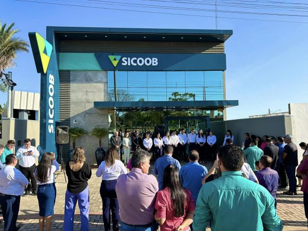 Sicoob inaugura sua agência em Rio Verde 