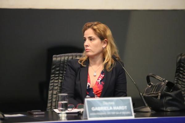CNJ abre reclamação disciplinar contra Gabriela Hardt