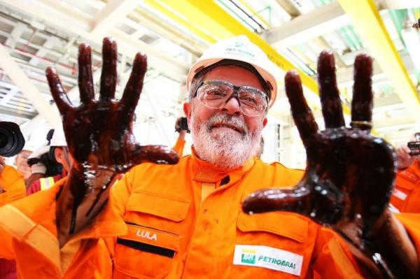 Investidores reagem à queda no lucro da Petrobras