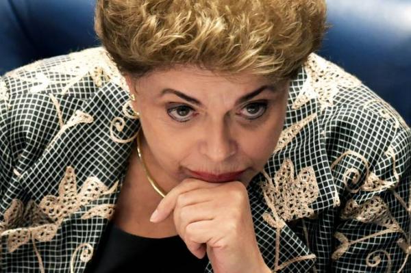 Governo Dilma tem 3º pior PIB da história do país, mostra estudo
