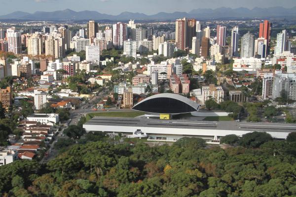 PIB do Paraná cresceu mais do que o nacional no primeiro semestre