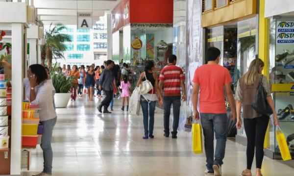 Shoppings no Brasil têm 127 lojas fechadas no mês de agosto
