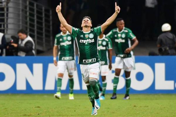 Libertadores: Palmeiras vence mais uma vez com gol nos acréscimos