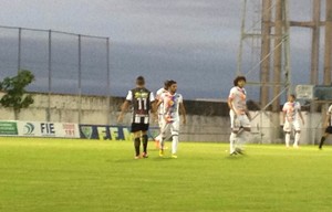 m noite de recorde de público, Carijó bate Serc e joga pelo empate na volta